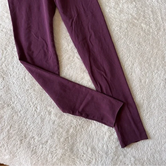 TNA from Aritzia Leggings sz S - Picture 3 of 5